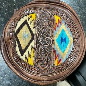 NWOT American Darling Canteen purse. In perfect condition.